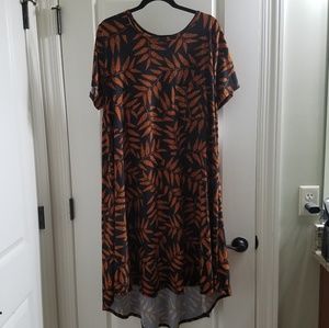 Lularoe 2xl leaf print carly dress